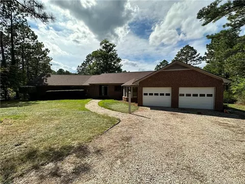 8255 Galwood Dr, Linden, NC 28356