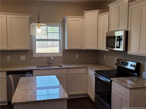 724 Walker Rd, Bunnlevel, NC 28323 photo 14
