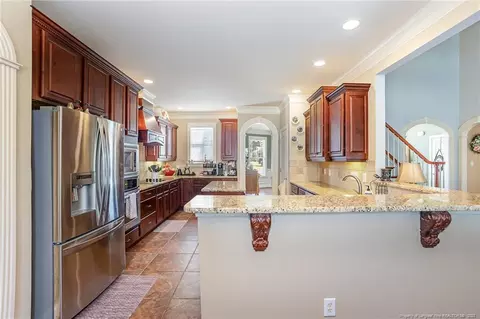 8 S Creekcrest Ct, Angier, NC 27501 photo 4