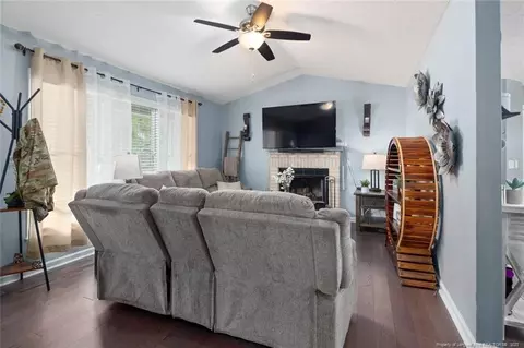 75 Doris Dr, Bunnlevel, NC 28323 photo 5