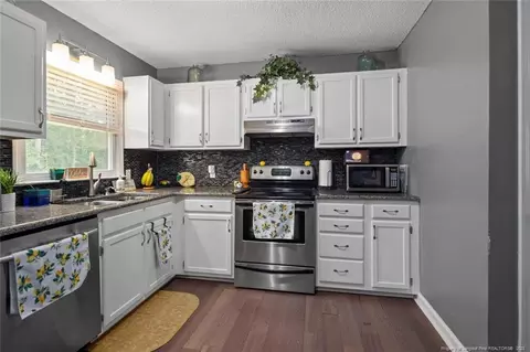 75 Doris Dr, Bunnlevel, NC 28323 photo 11
