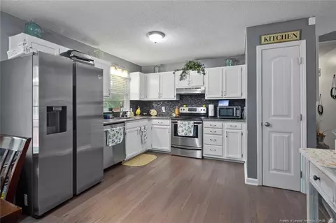 75 Doris Dr, Bunnlevel, NC 28323 photo 8