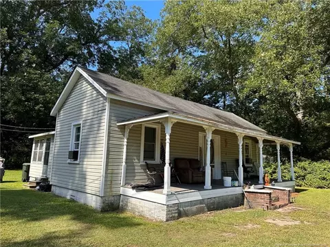 3232 Great Marsh Church Rd, Saint Pauls, NC 28384
