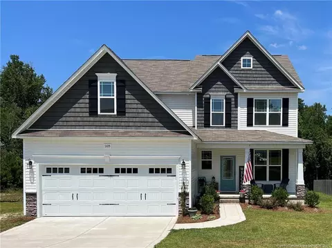 1105 Camellia Dr, Vass, NC 28394