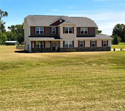 3661 N Bud Hawkins N, Dunn, NC 28334