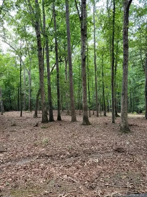 2071 Sandalwood, Sanford, NC 27332