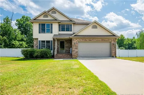 75 Canterbury Ct, Roanoke Rapids, NC 27870