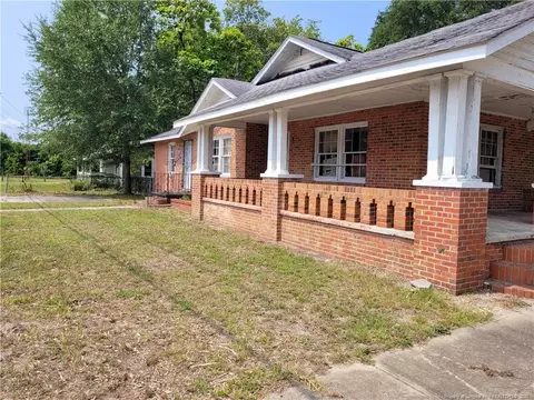 1914-1918 Gillespie, Fayetteville, NC 28306