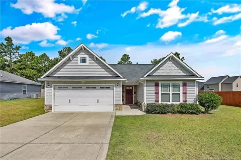 289 Angel Oak Dr, Bunnlevel, NC 28323