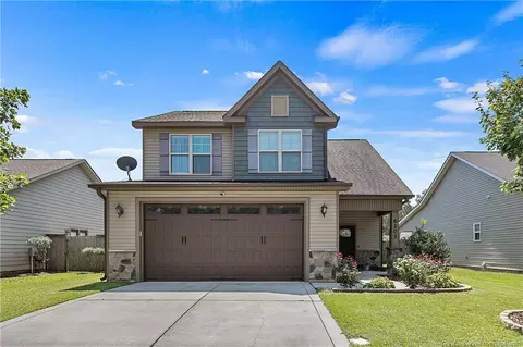 6101 Oak Spring St, Stedman, NC 28391