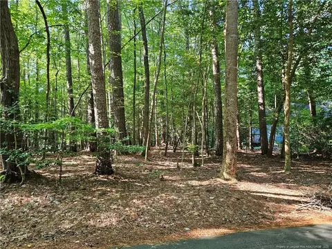 1302 Carolina Dr, Sanford, NC 27330