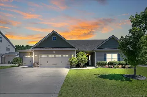 695 Saint Johns, Raeford, NC 28376