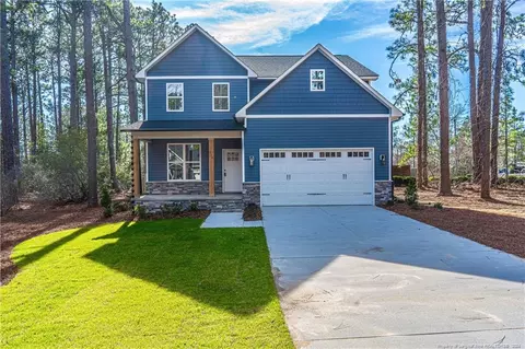 214 Henson St, Southern Pines, NC 28387