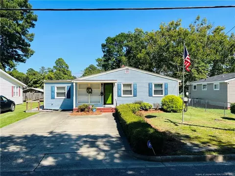 1404 Townsend St, Lumberton, NC 28358
