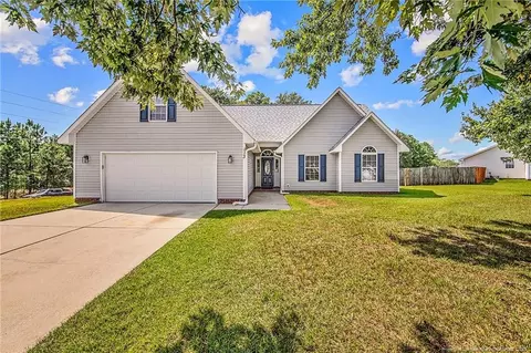 113 Rushmore Ct, Raeford, NC 28376