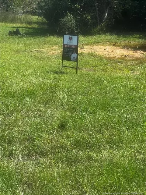 422 Alfalfa St, Fayetteville, NC 28301