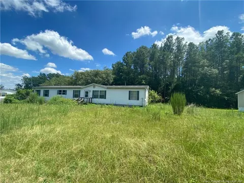 82 Corner Oaks, Saint Pauls, NC 28384