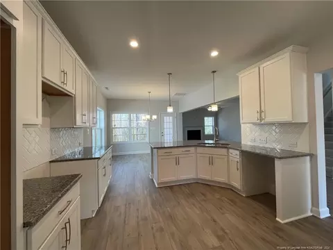 333 Timber Skip Dr, Spring Lake, NC 28390 photo 3
