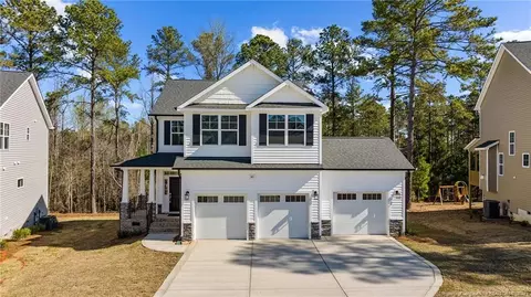 345 Timber Skip Dr, Spring Lake, NC 28390 photo 1