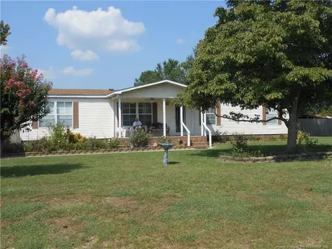6505 Morning Glory Dr, Stedman, NC 28391