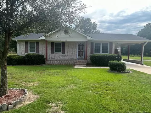 410 Lewis St, Red Springs, NC 28377