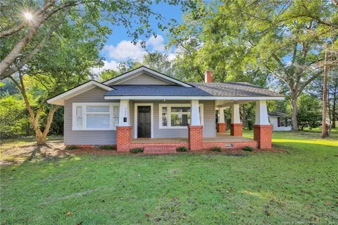 124 N Elm, Maxton, NC 28364