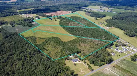 1619 Leggett Rd, Fairmont, NC 28340