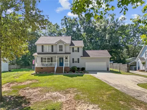 2313 Grassmere Ct, Sanford, NC 27330
