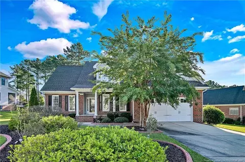 115 Blue Pine Dr, Spring Lake, NC 28390