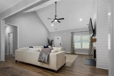 630 Iris Bryant Rd, Dunn, NC 28334 photo 8
