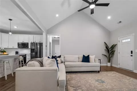 630 Iris Bryant Rd, Dunn, NC 28334 photo 9
