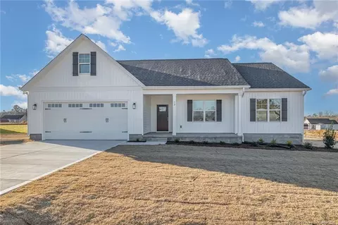 73 Jones Creek Ln, Lillington, NC 27546