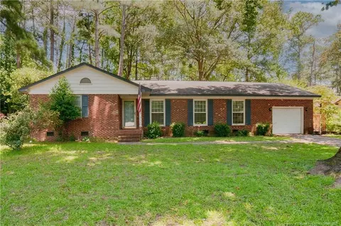 720 Roundtree Dr, Fayetteville, NC 28303