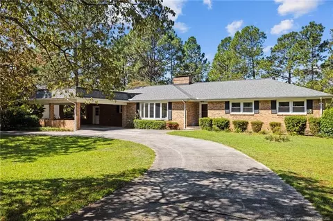 125 Pine Lake Dr, Whispering Pines, NC 28327