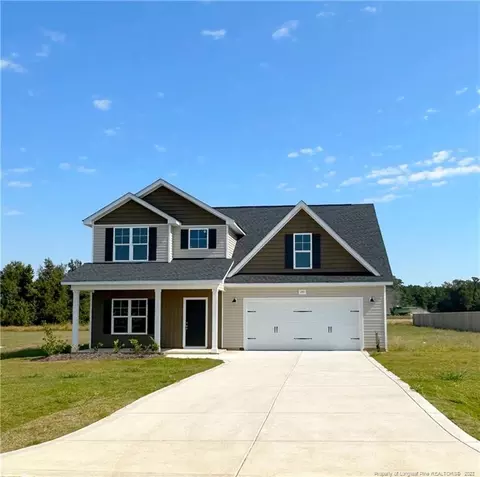 140 Sanford Ln, Dunn, NC 28334