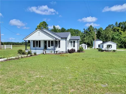 10529 Ingram Rd, Roseboro, NC 28382