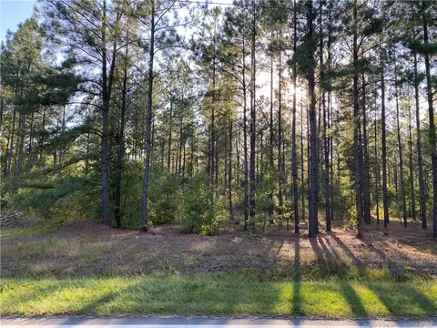 1170 Old Vander Rd, Fayetteville, NC 28312