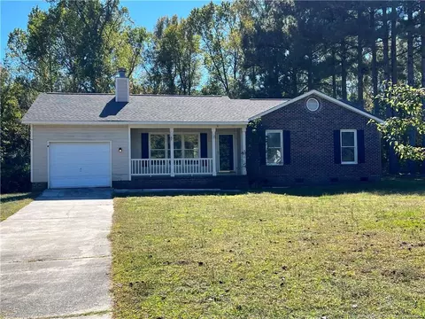 34 S Hillside, Spring Lake, NC 28390