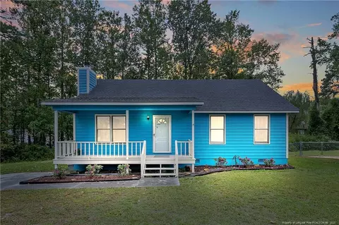 112 Dundee Ln, Spring Lake, NC 28390