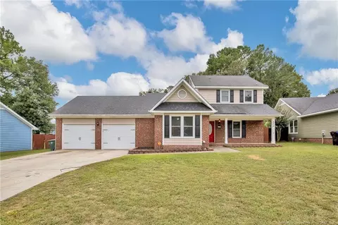 472 Brandermill Rd, Fayetteville, NC 28314