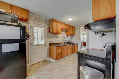 660 Pendergraft Rd, Bunnlevel, NC 28323 photo 11