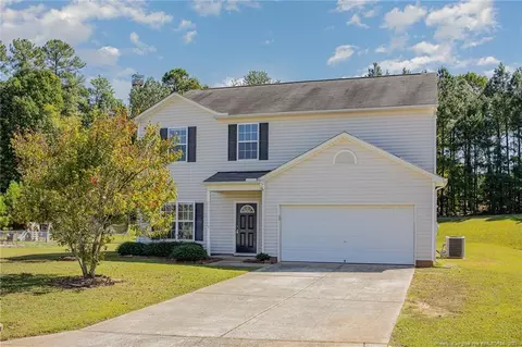 809 Golden Horseshoe Ln, Sanford, NC 27330