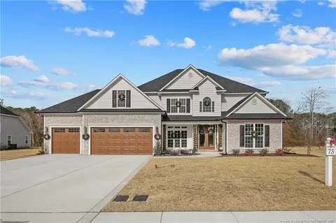 1910 Thomas Wood Dr, Fayetteville, NC 28306