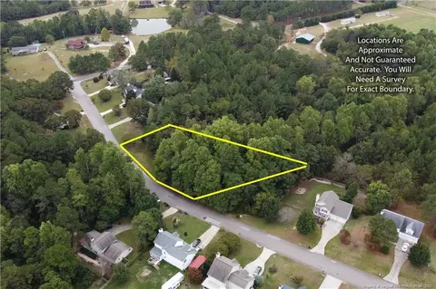 75 Yorkshire Dr, Harnett County, NC 28326 photo 3