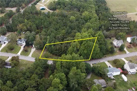 75 Yorkshire Dr, Harnett County, NC 28326 photo 2