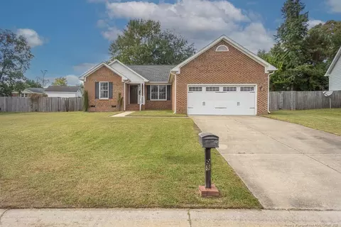 528 Killeen Rd, Fayetteville, NC 28303