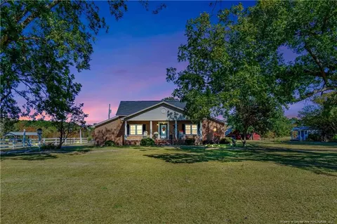 1165 Cowpen Swamp Rd, Fairmont, NC 28340