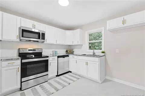 66 Poole Rd, Erwin, NC 28339 photo 8