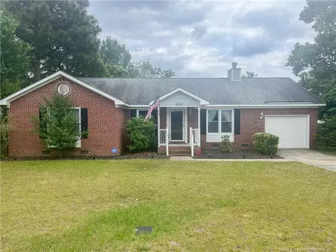 5226 Archer Rd, Hope Mills, NC 28348