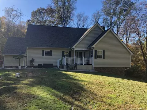 6109 River Rd, Wade, NC 28395 photo 1